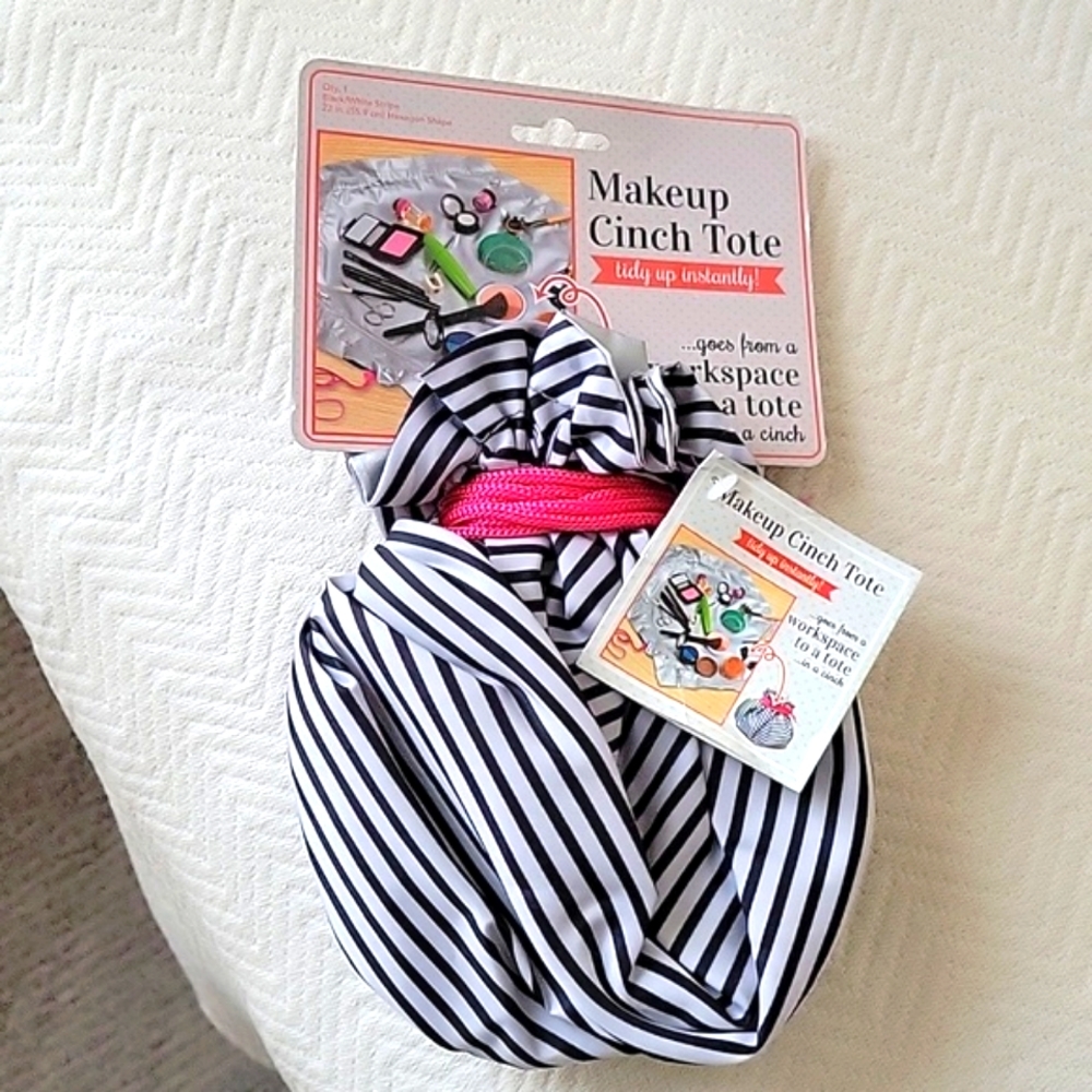 New Makeup Cinch Tote Black & White Stripes